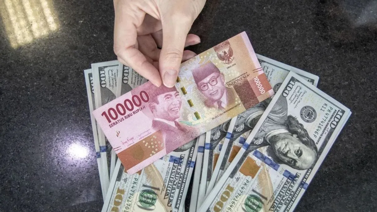 Dolar AS Menguat, Rupiah Kembali Melemah ke Rp16.593 di Tengah Sentimen Global Negatif